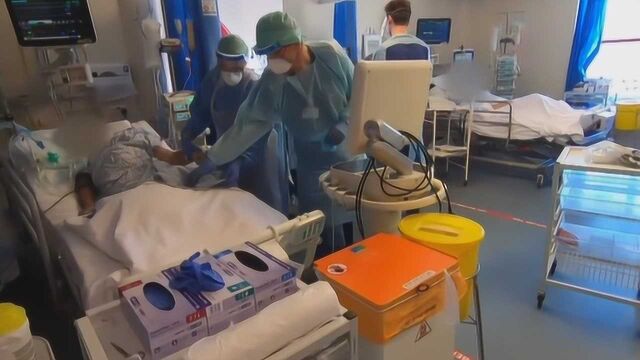 英国医院ICU病房画面曝光 医护人员没有护目镜防护服