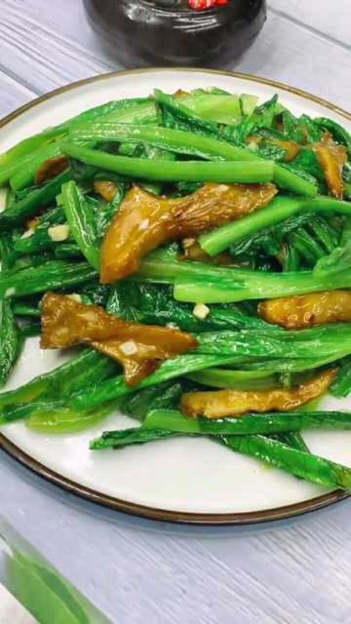 平菇油麦菜.食材漂亮.