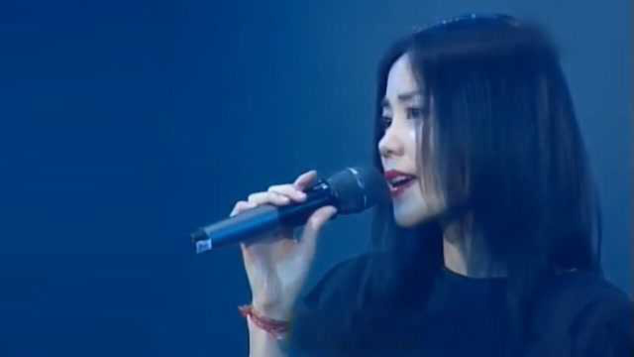 王菲演唱会演唱《传奇》,一开口就跪了,这才是天后的水平!_高清1080P在线观看平台_腾讯视频