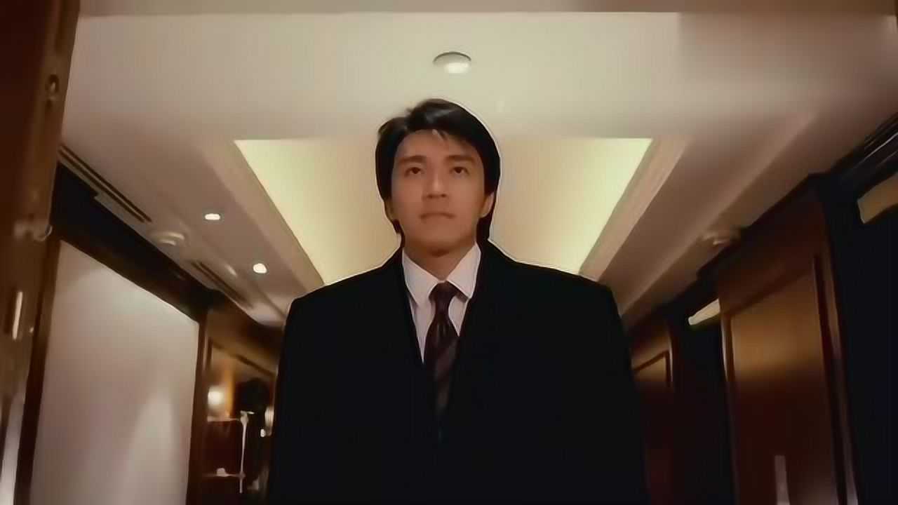 星爷这段出场竟自带慢动作导演连特效制作都省了