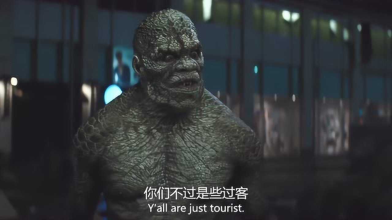 x特遣队杀手鳄人狠话不多直接跳进下水道