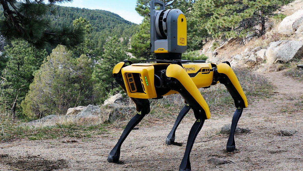 波士顿动力机器狗在多处上岗实地测试spot的各项功能