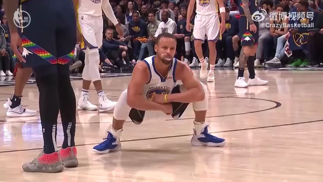 库里那些"球场消音器"进球