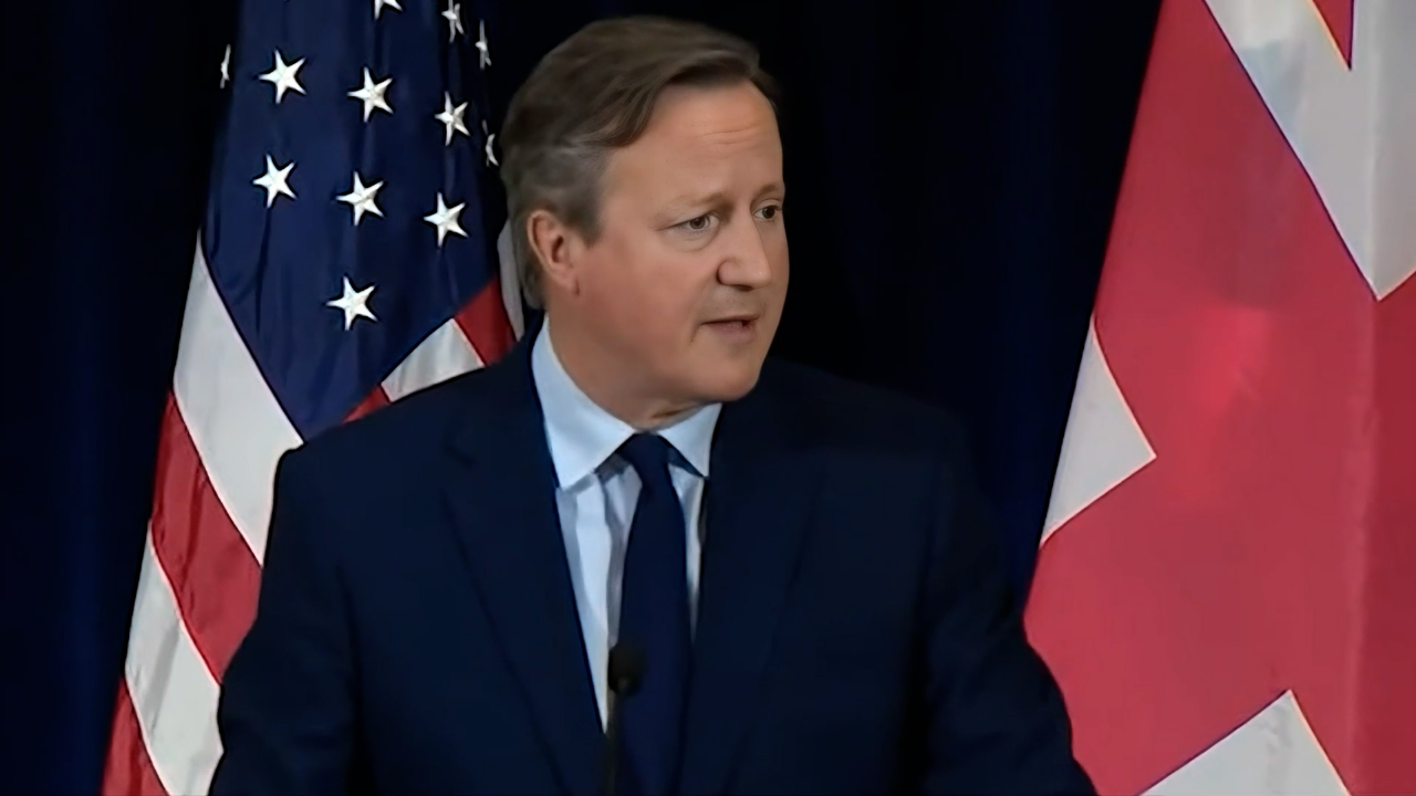 英国外交大臣卡梅伦敦促美国政客援助乌克兰:中国在看着,美国需要展示