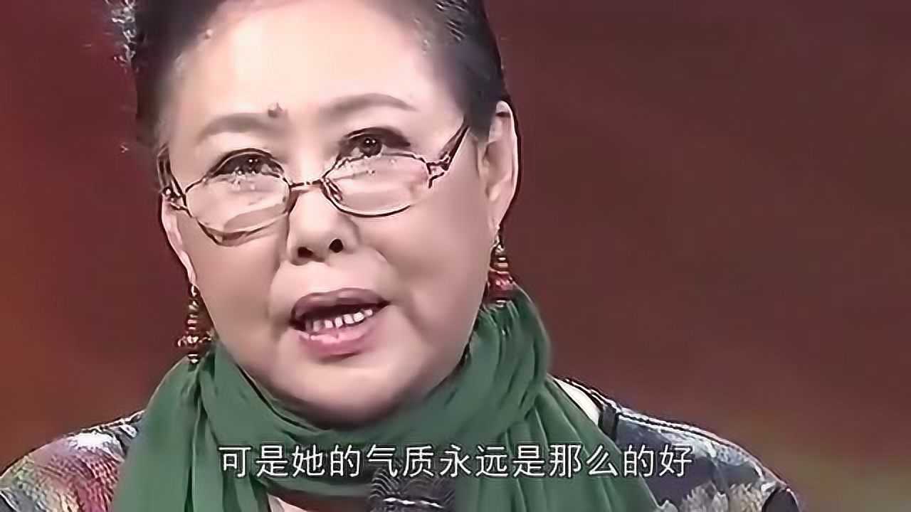 69歲斯琴高娃現狀出門靠輪椅兒子反目成仇女兒加入外籍