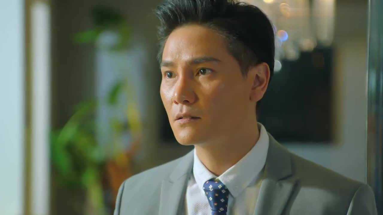 中国式关系:老马把照片亮了出来,原来是何俊贤出轨的证据