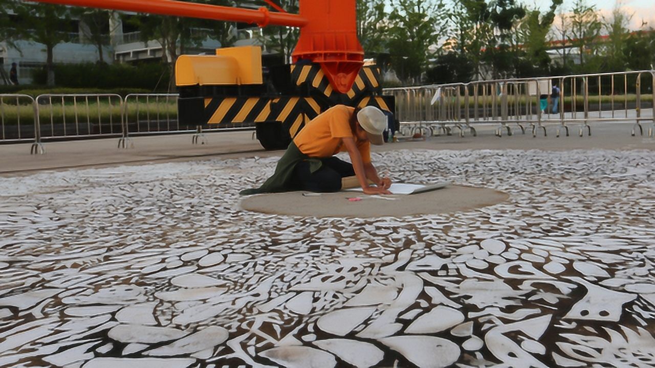 susas访谈浅井裕介谈艺术作品城市的野生