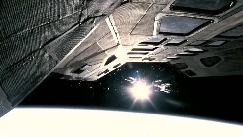 《星际穿越》太空场景合集 伴着汉斯季默的音乐
