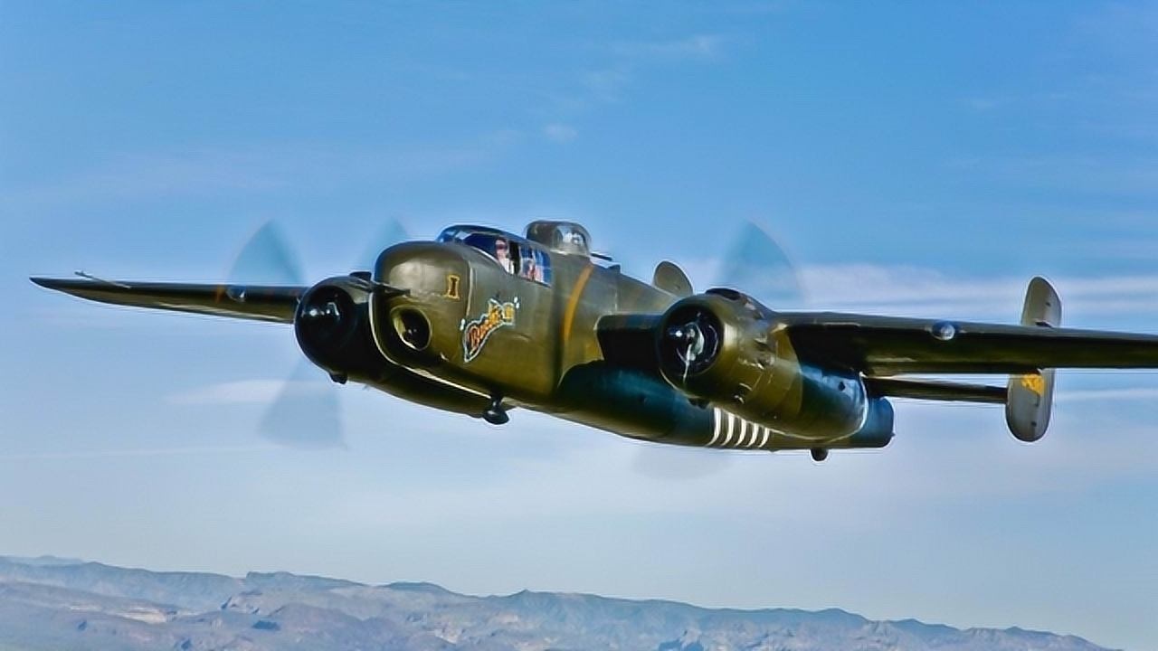 二战名机,b-25轰炸机,从航母起飞的"东京快递"
