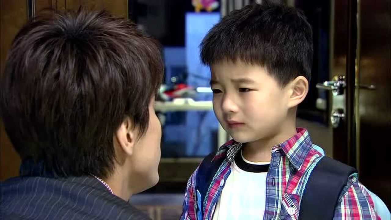 恋恋不忘童童哭着喊着要找妈妈厉仲谋拿他没办法