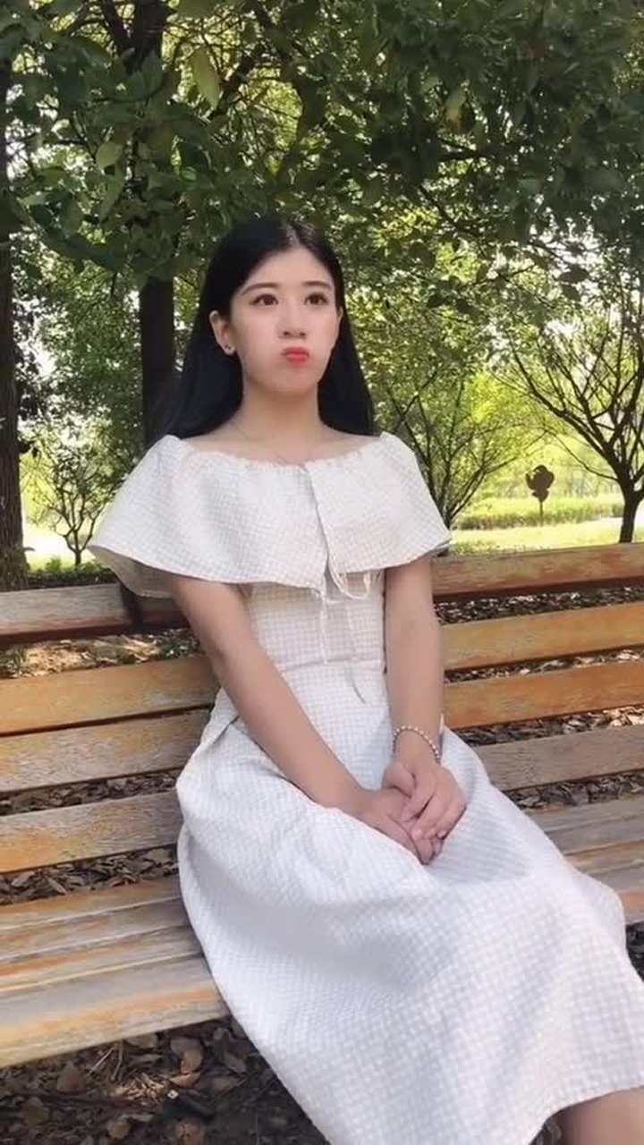 三江锅女演员图片