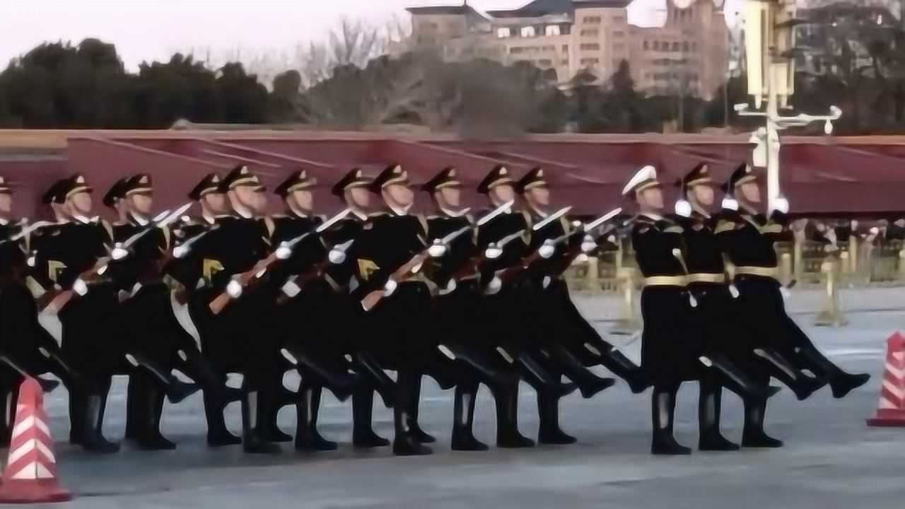 三军仪仗队正步变齐步，手上动作从端枪变托枪，十分帅气_高清1080P在线观看平台_腾讯视频