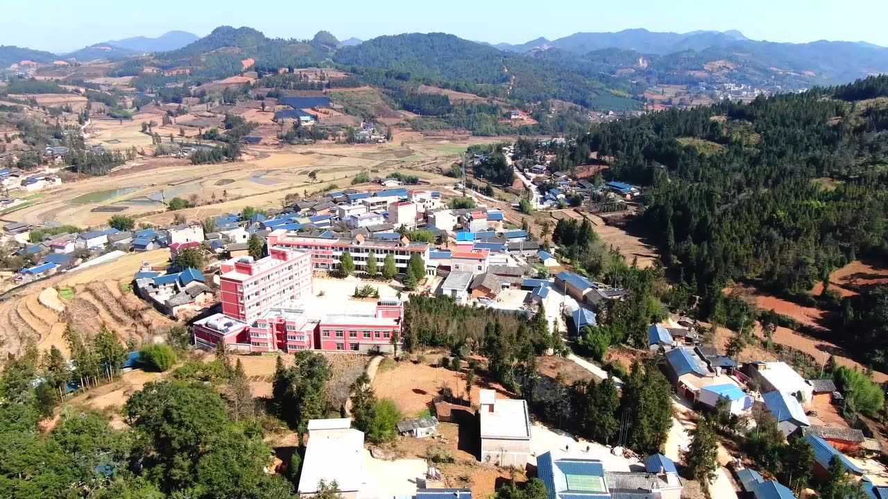 航拍文山平坝镇