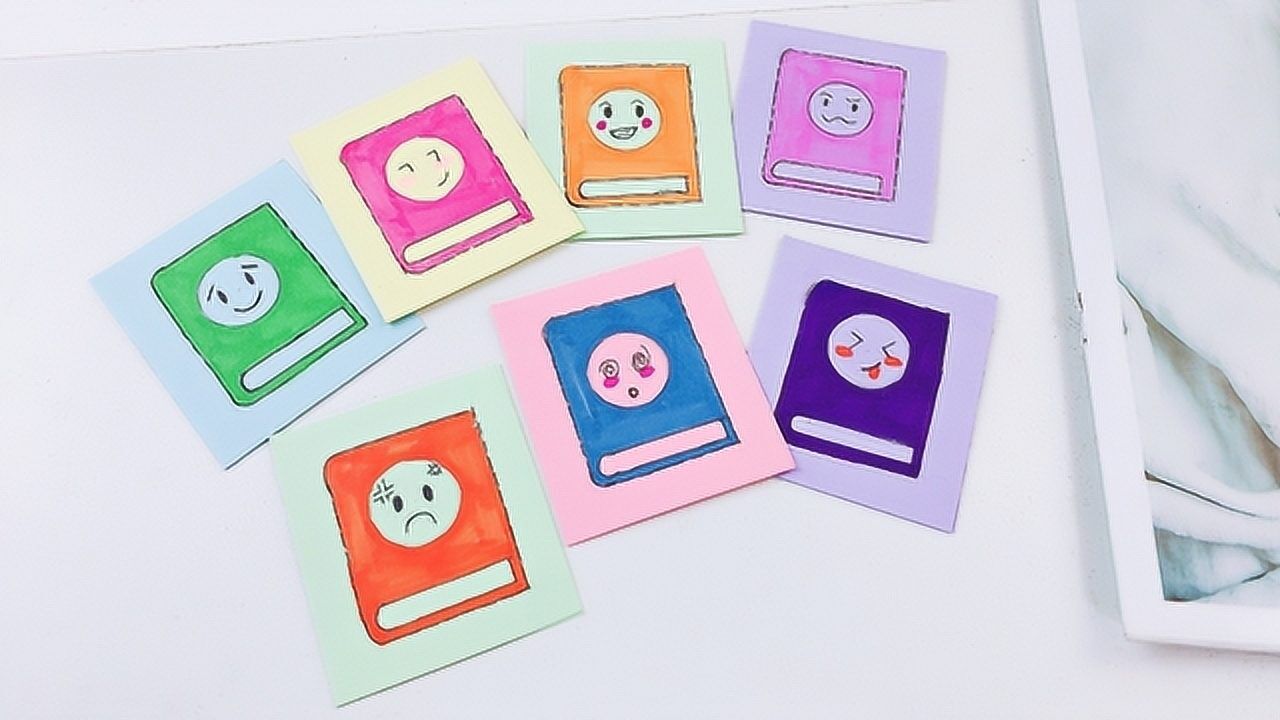 制作好玩的书本撕撕乐打开看看里面是什么