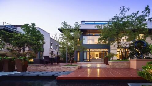 上海顶级富人区,独栋泳池大别墅!