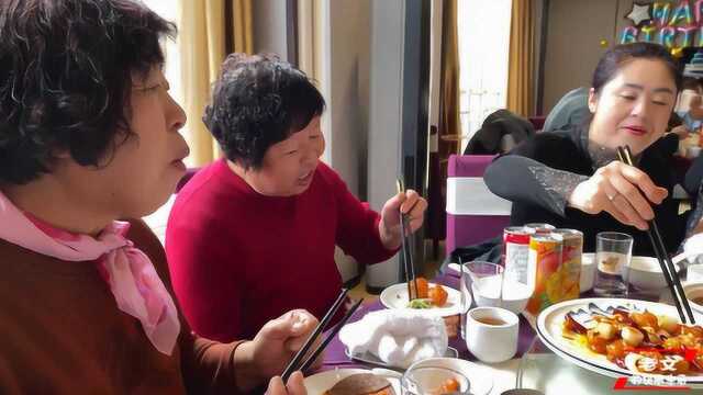 晋北农村坐席吃请,满桌大餐有鱼有肉,真丰盛