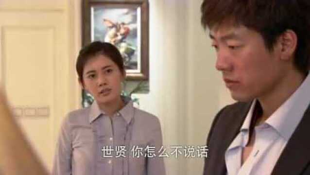 有了艾莉的支持,世贤回家和父亲闹翻,声称要打败自家企业