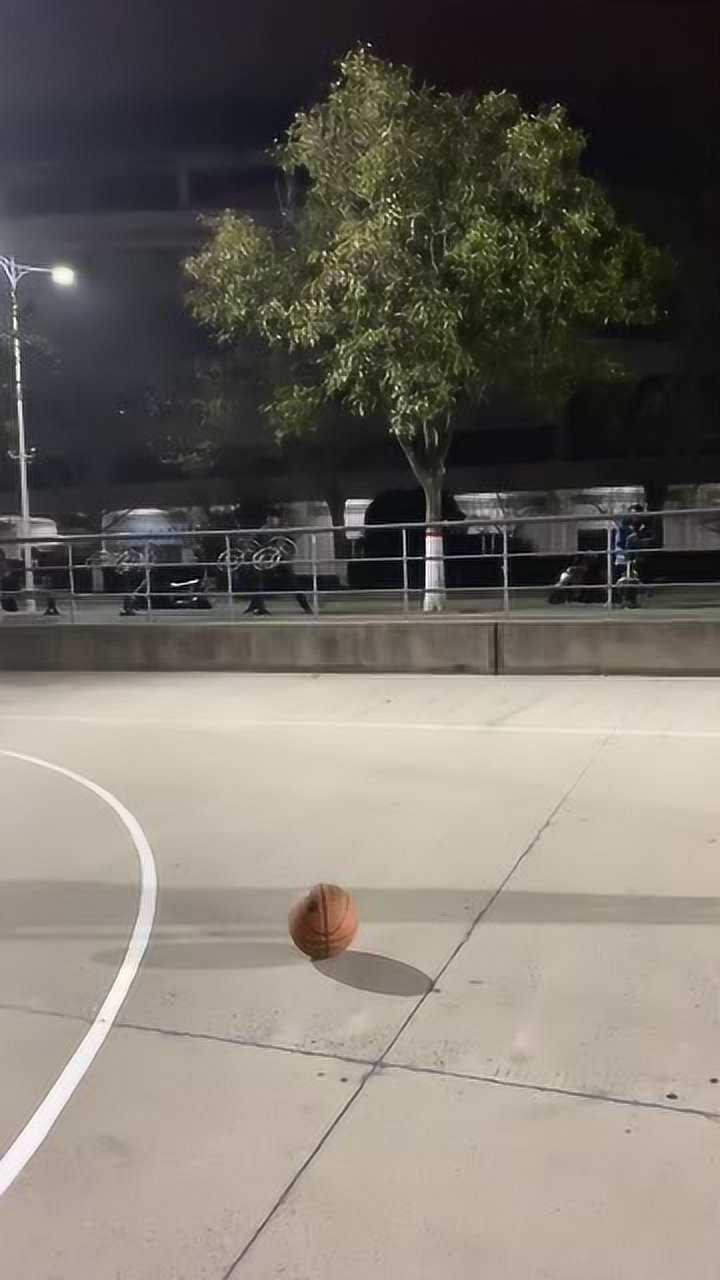 篮球:夜间篮球 (2)