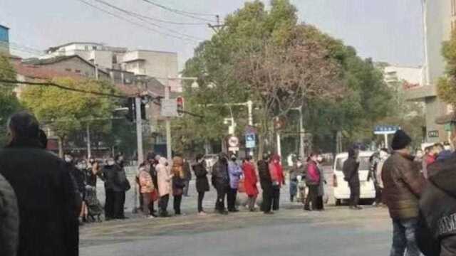 武汉百步亭社区55栋楼中33栋有发热病人 社区:发热不代表确诊