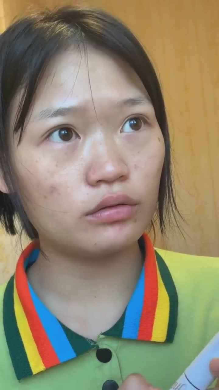 逆天的化妆技术,大妈秒变美女,真是不敢相信