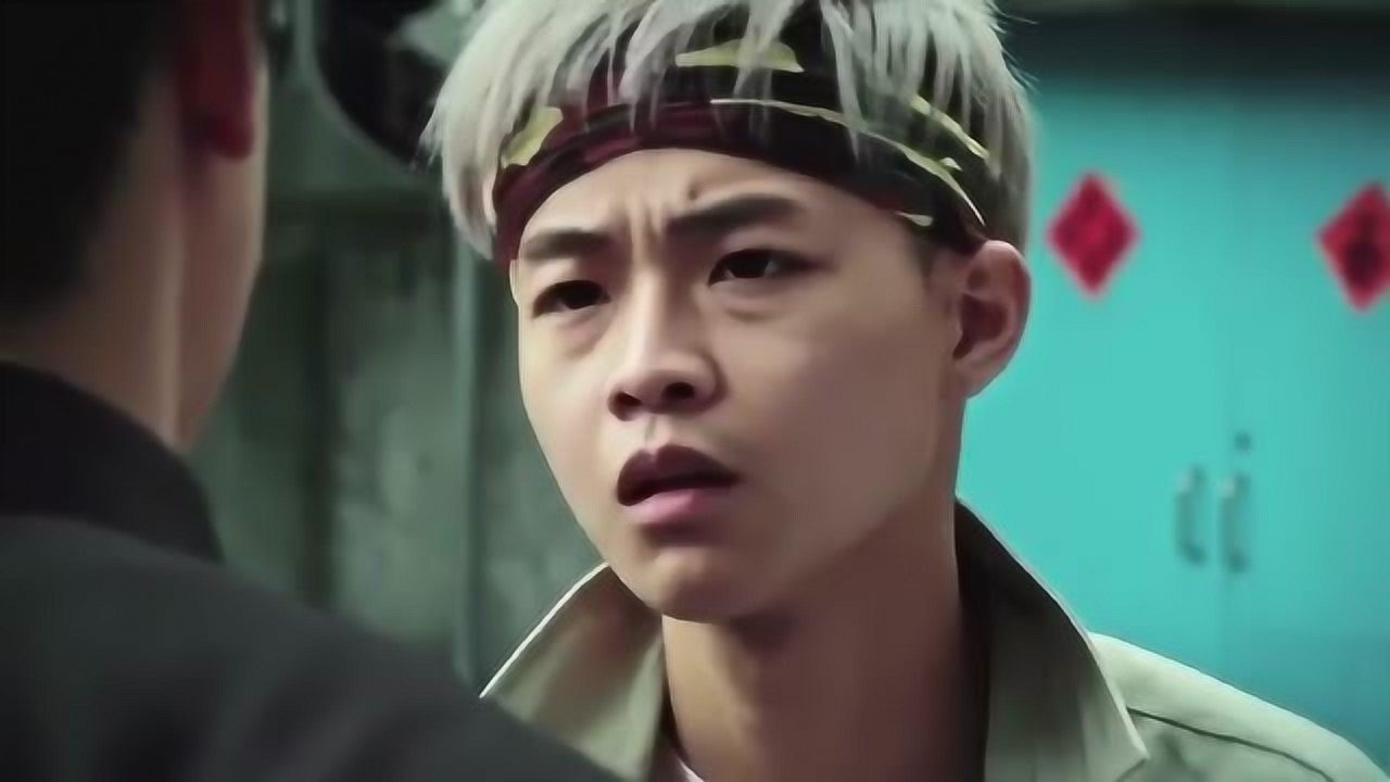 东北插班生东北汉子太彪悍了台湾混混被王虎骂得动都不敢动