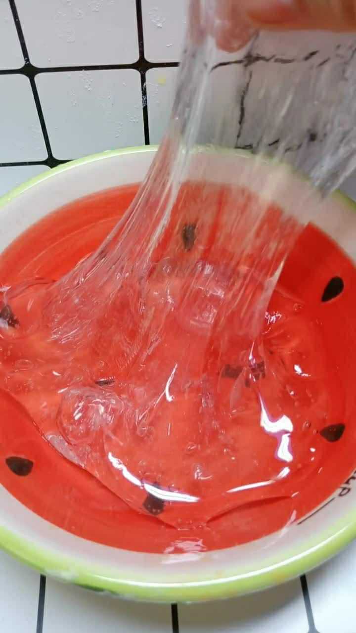 让我们来自己做一个水晶泥吧,简单