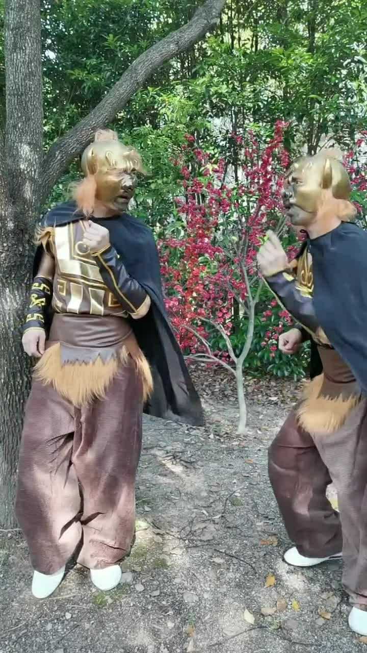 其实总钻风和小钻风,都是我自己一个人演的