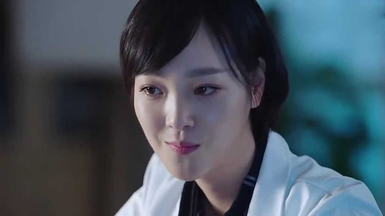 外科风云陈绍聪你们胸外科的怎么都喜欢在我急诊谈恋爱呀