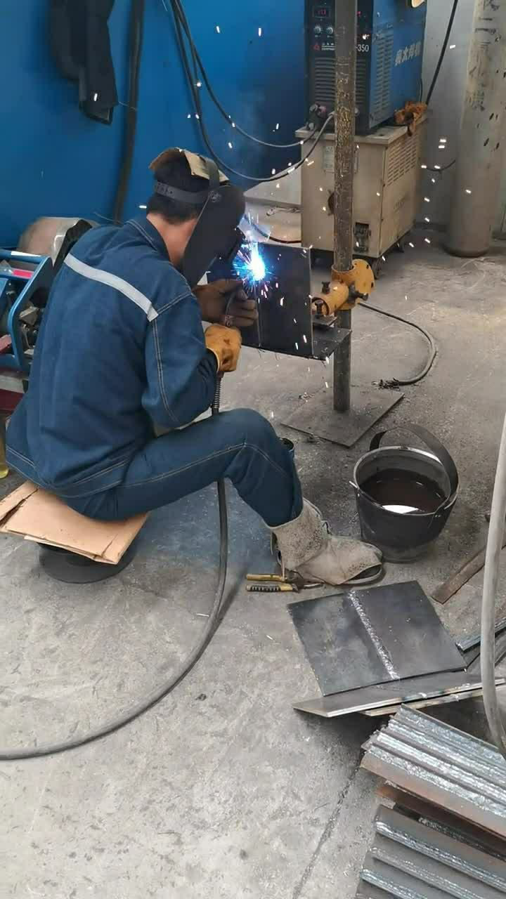 二保焊练习了6天,学习的还不错,快要出师了