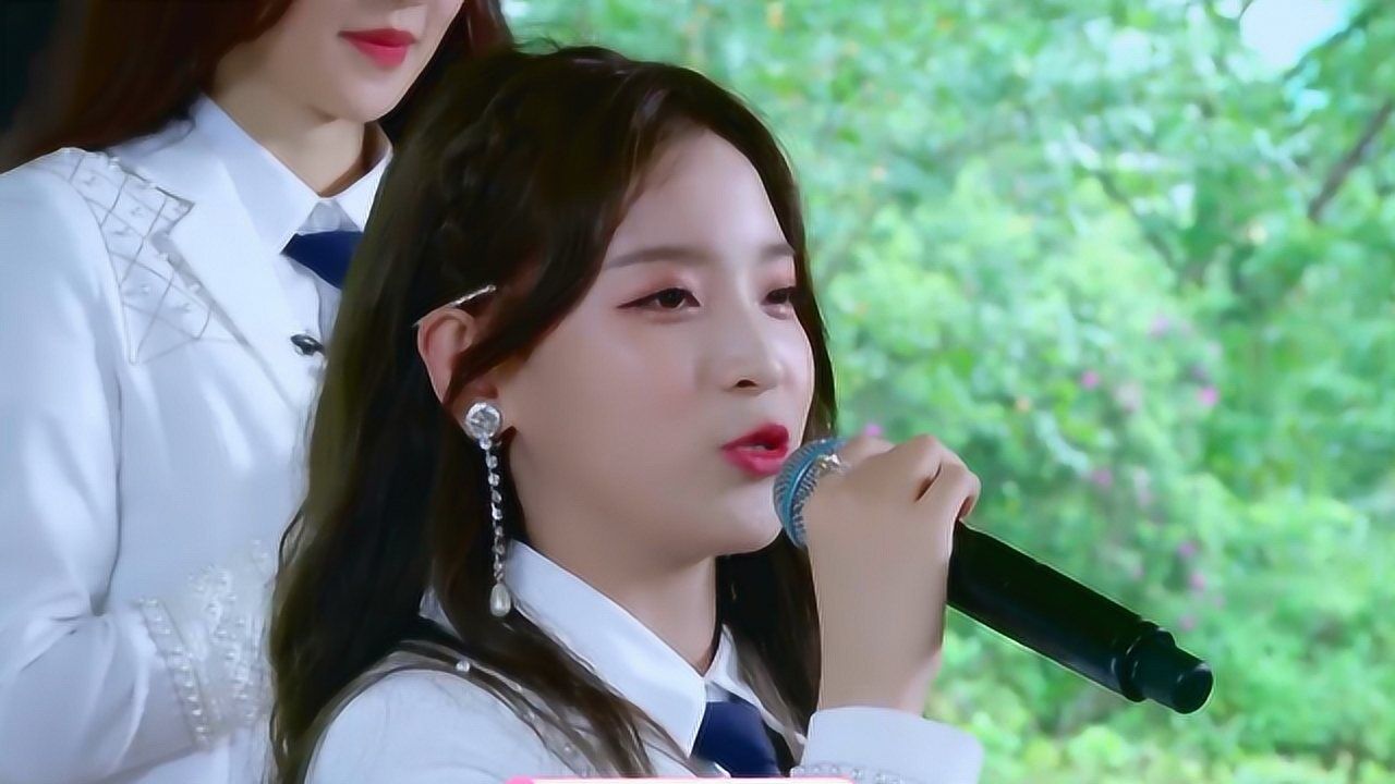 曾雪瑶真心告白句句都走心这个小姐姐好乖啊