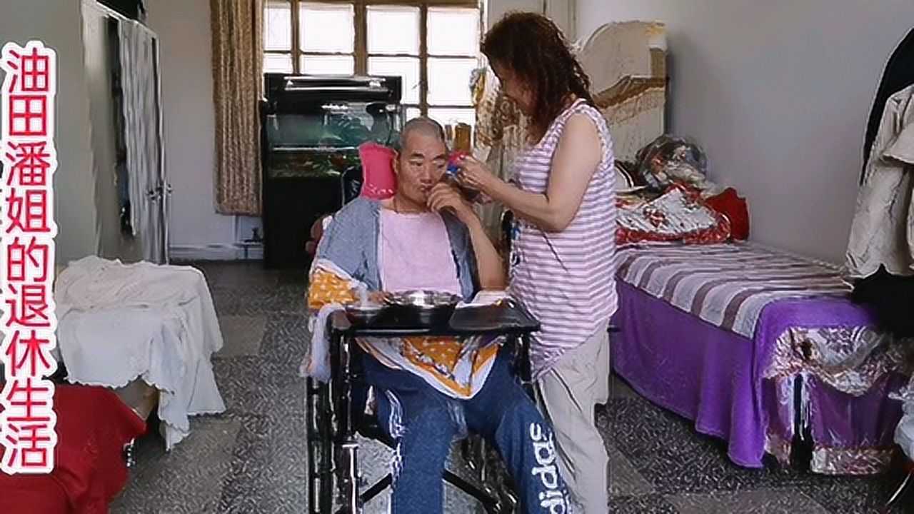 大哥脑出血后遗症半植物人状态,妻子无怨无悔悉心照料三年多,现在怎么