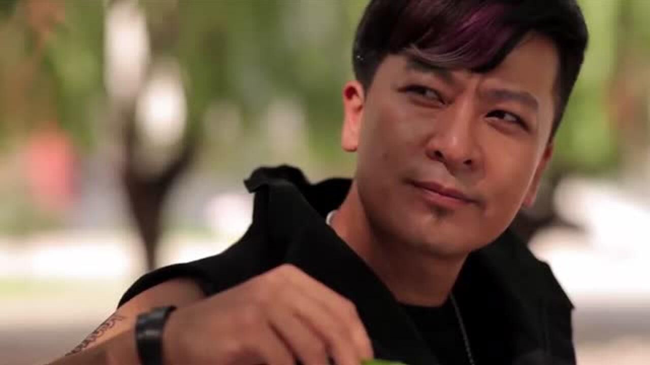 灵魂摆渡因为自杀美女要在地狱受三百年酷刑如今竟借尸还魂