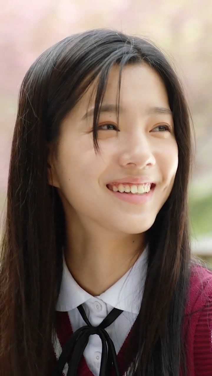 李庚希的闺蜜庄达菲 ,都是笑起来让人觉得温暖的女孩啊!