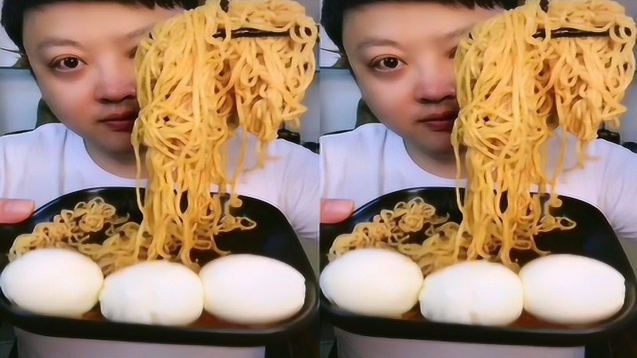吃播:大眼哥每次吃面都是一口闷,吃鸡蛋也是一口一个