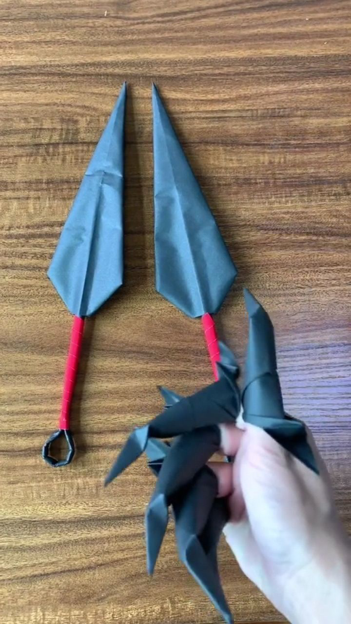 自制苦无,两张纸就可以折出来,简单帅气手工折纸干货都在这