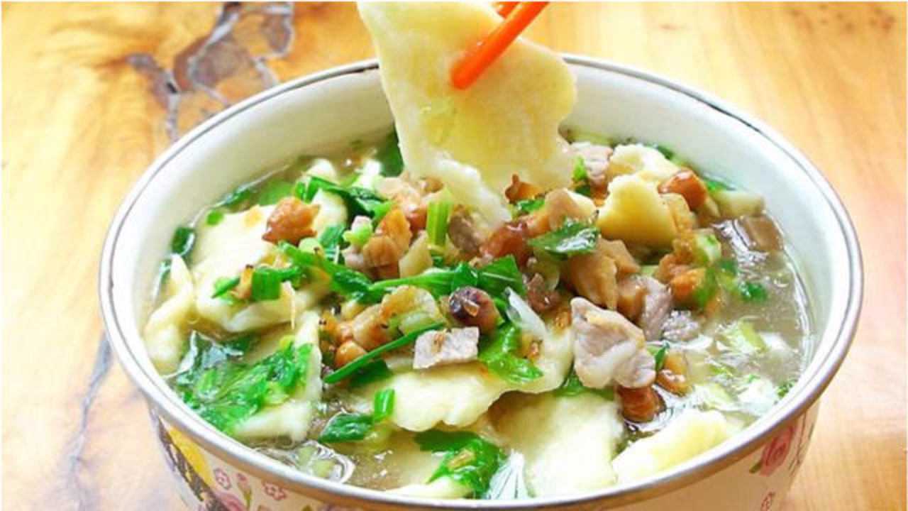 潮汕妈妈都喜欢煮这道面食-面猴,做法简单嚼劲十足,好吃到想哭