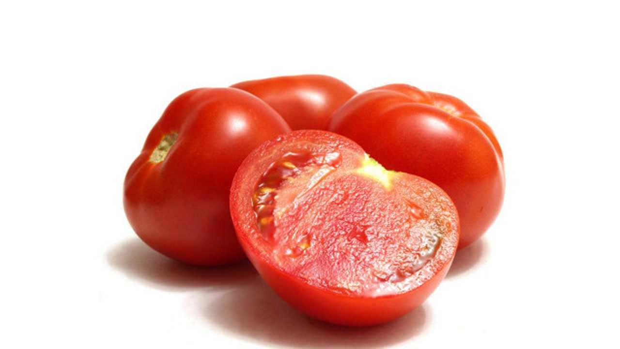 经常吃西红柿对心脏好痛风患者吃西红柿可以促进尿酸代谢吗