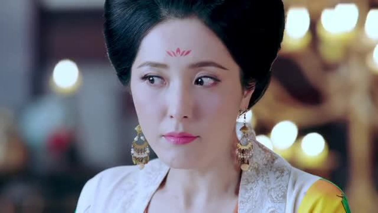 大唐荣耀皇上秘密逃走杨贵妃的猫竟单独享用一辆马车真奢侈