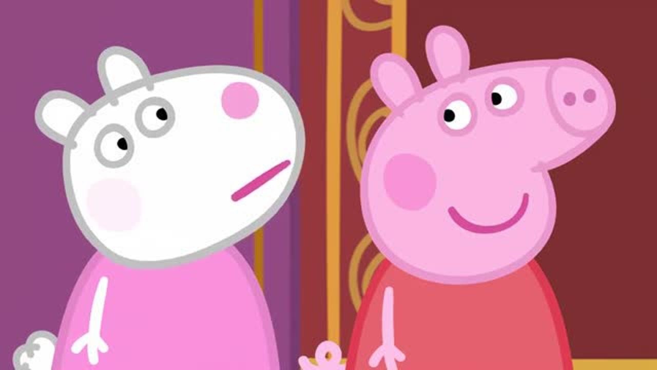 小猪佩奇:兔小姐去找女王领奖啦,还带着孩子一起来,好热闹啊