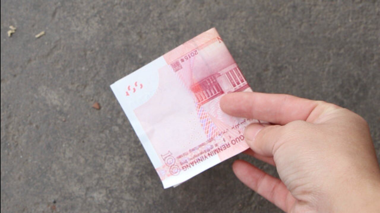 捡钱到底是好事,还是坏事!后悔活了30年才知道,真不是迷信,早知不吃亏_高清1080P在线观看平台_腾讯视频