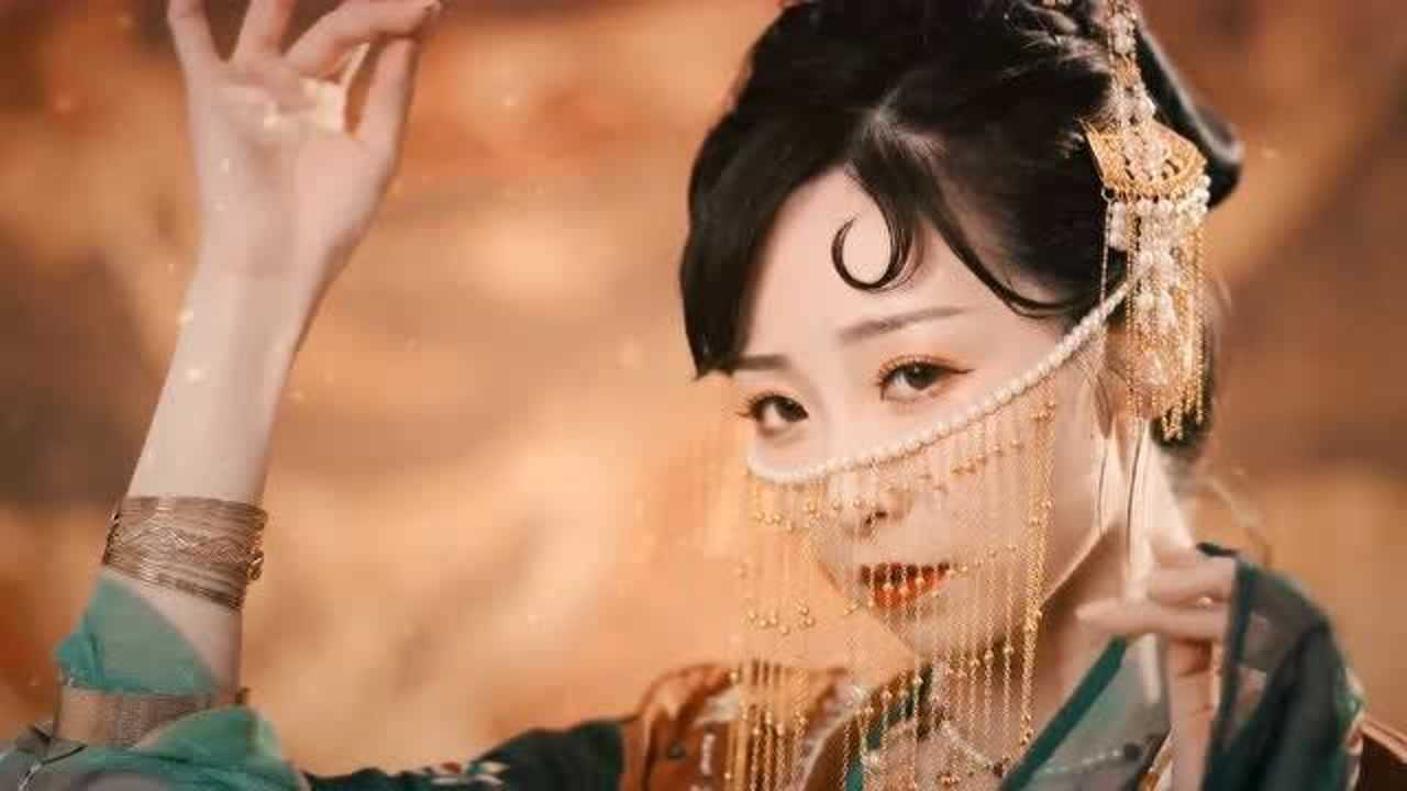 古风热歌《笑纳》沈念dj版 花僮国粤双语混唱美得让人无法自拔