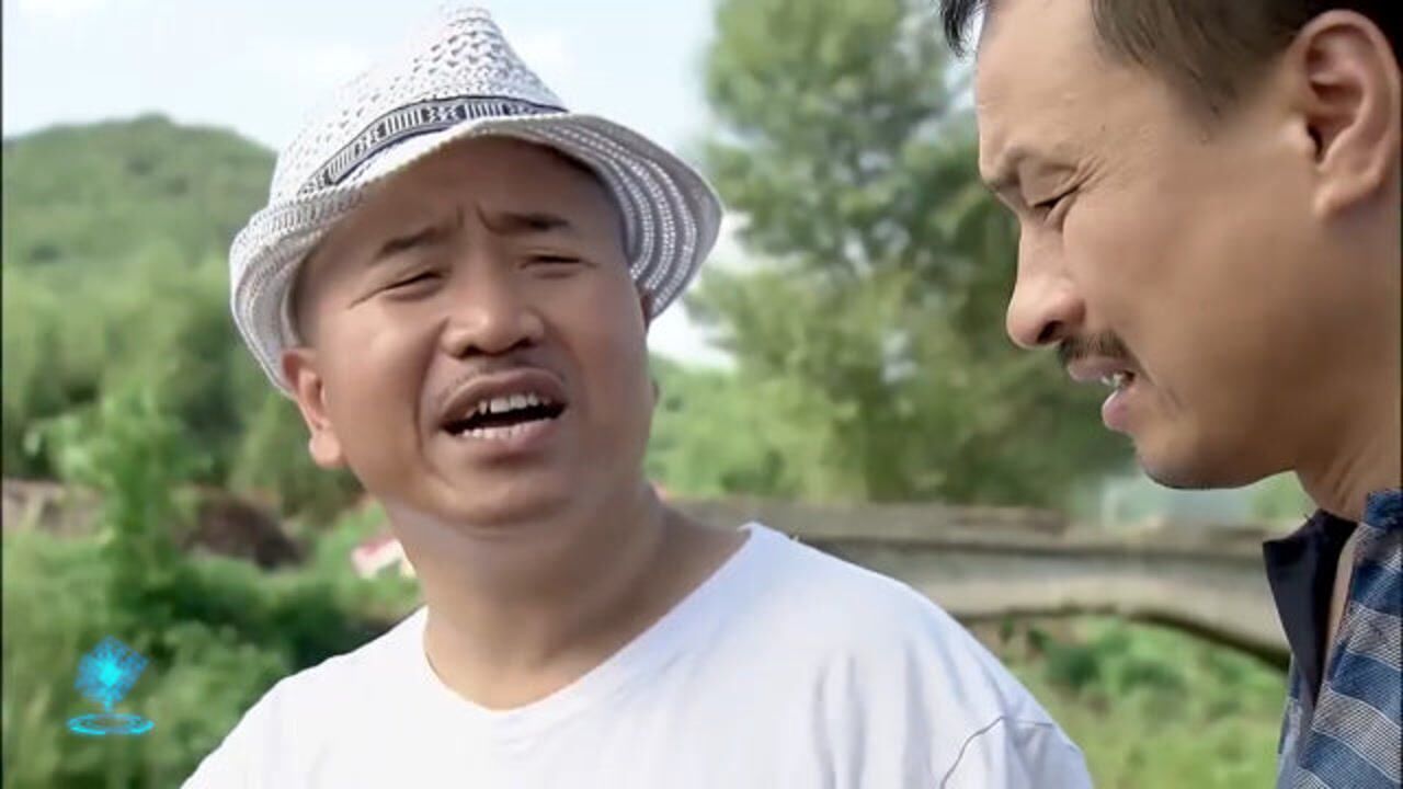 谢广坤失足掉河里,刘能还以为是闹着玩,就喜欢看刘能收拾谢广坤