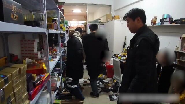 微商夫妇在保健品中加壮阳药:被圈内人称“药王”.