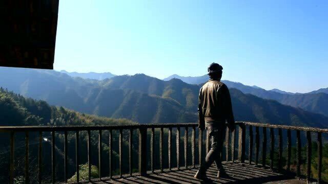 和乌兰一起隐居的日子迁徙到黄山