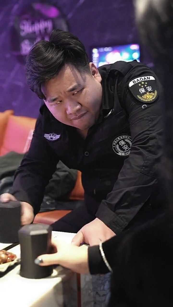 我都准备加一个你居然开了你是不是想得到我最美空姐蒋胖胖