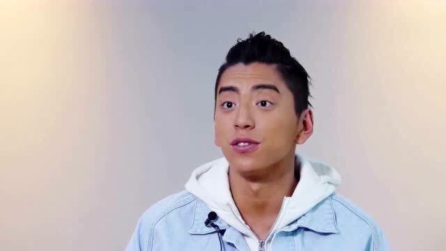 王大陆官宣新综艺晒嘉宾合照手动p上倪萍超贴心