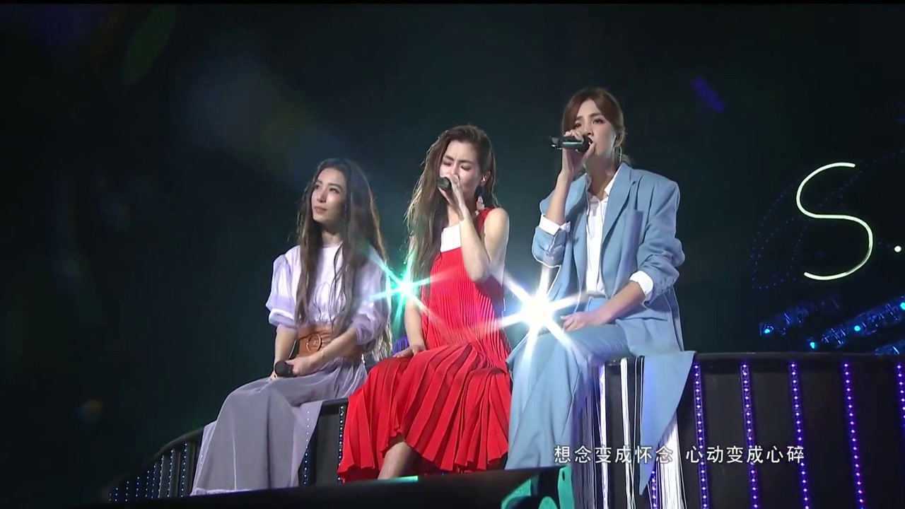 好听感人的歌曲she十七音乐天灰