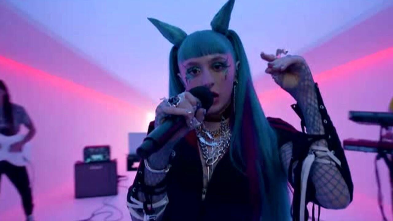 美国女歌手ashnikko《daisy》