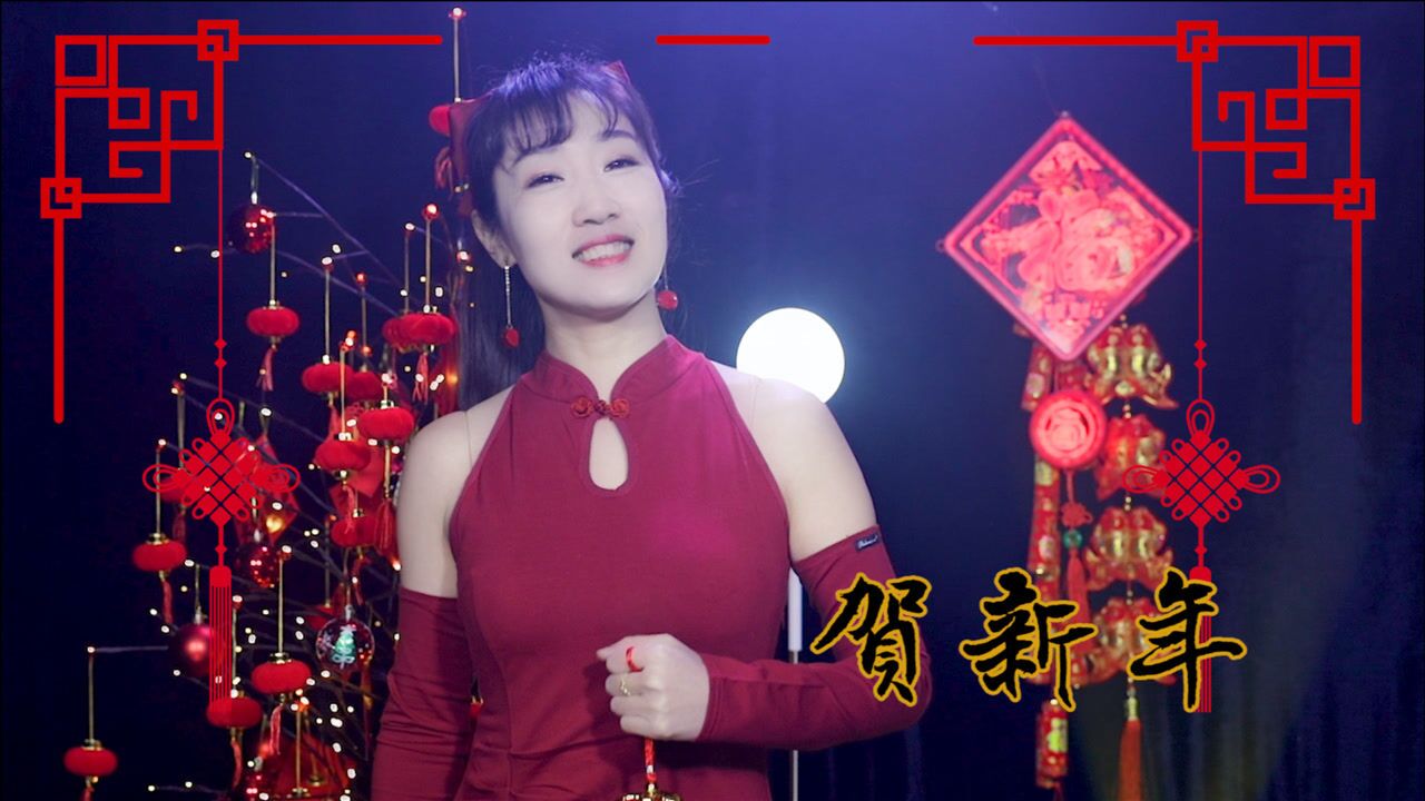 卓依婷过大年图片