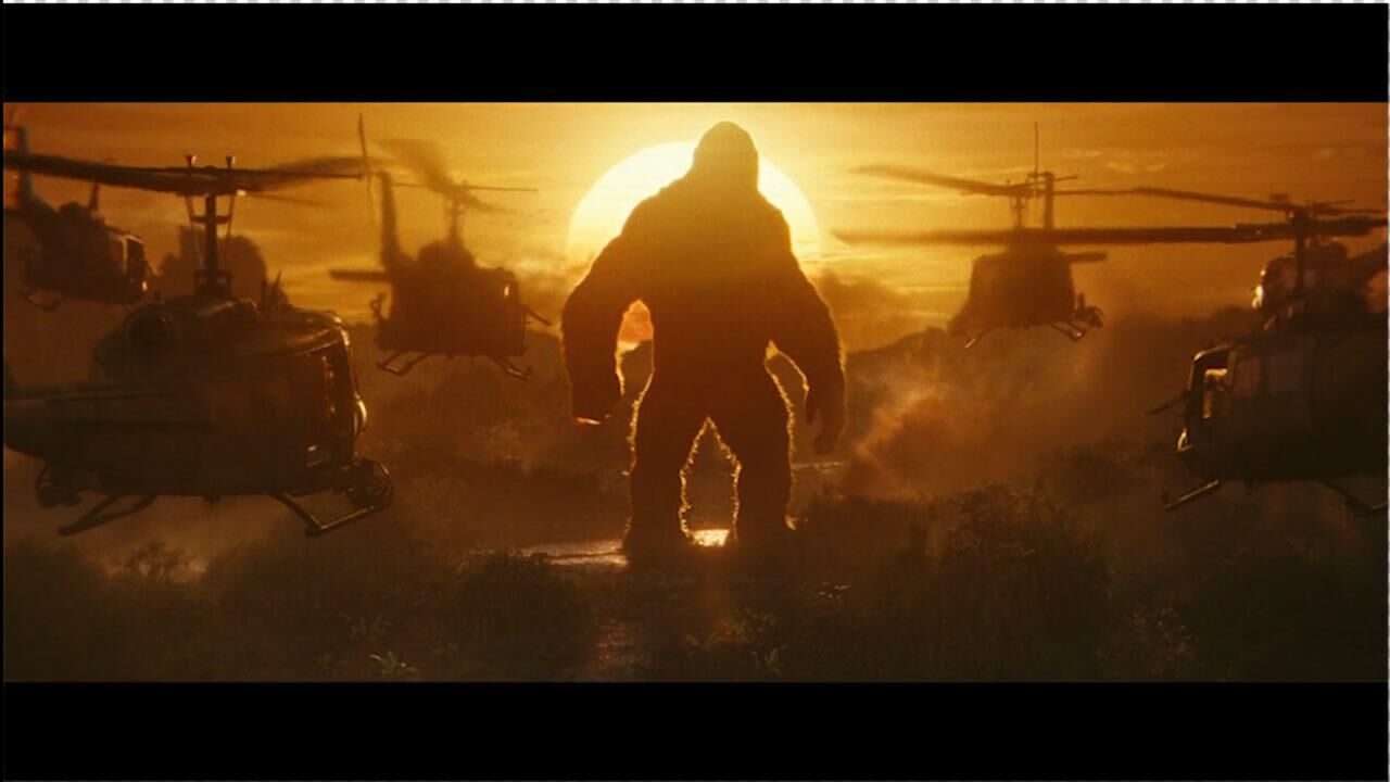 金刚骷髅岛2:美军直升机被金刚一拳打爆